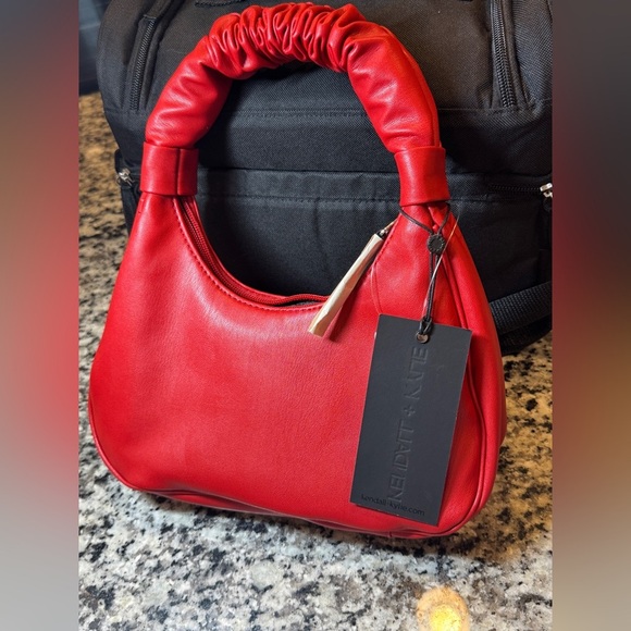 Kendall & Kylie Vibrant Red Y2K Shoulder Bag - Picture 8 of 10